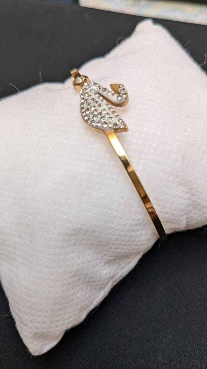Swan-Motif Crystal Bracelet – The Sam Collection